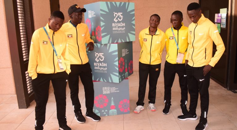 Uganda Table Tennis team quickly acclimatizing to hot weather, food in Saudi Arabia
